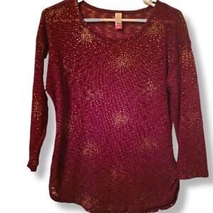 No Boundaries Size Medium Long Skeeve Burgundy Blouse